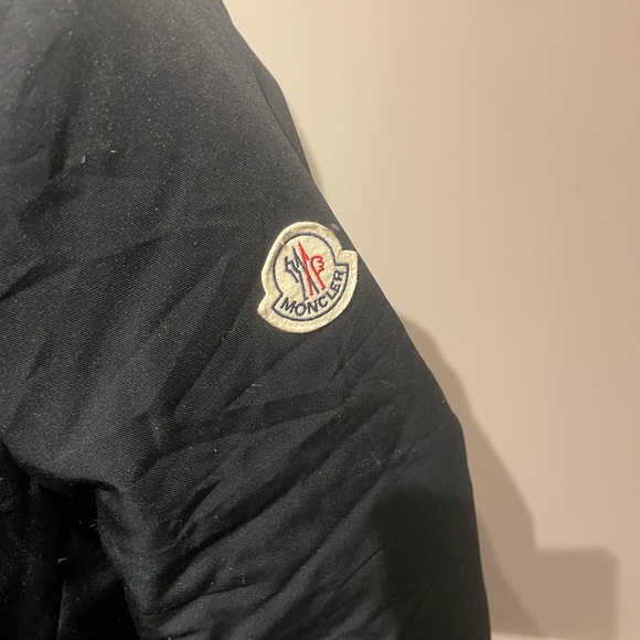 Women's MONCLER Aredhel Down Puffer Jacket Parka Coat Hooded . Size 0-XS - Picture 6 of 15